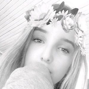 Meet your Posher, Abby